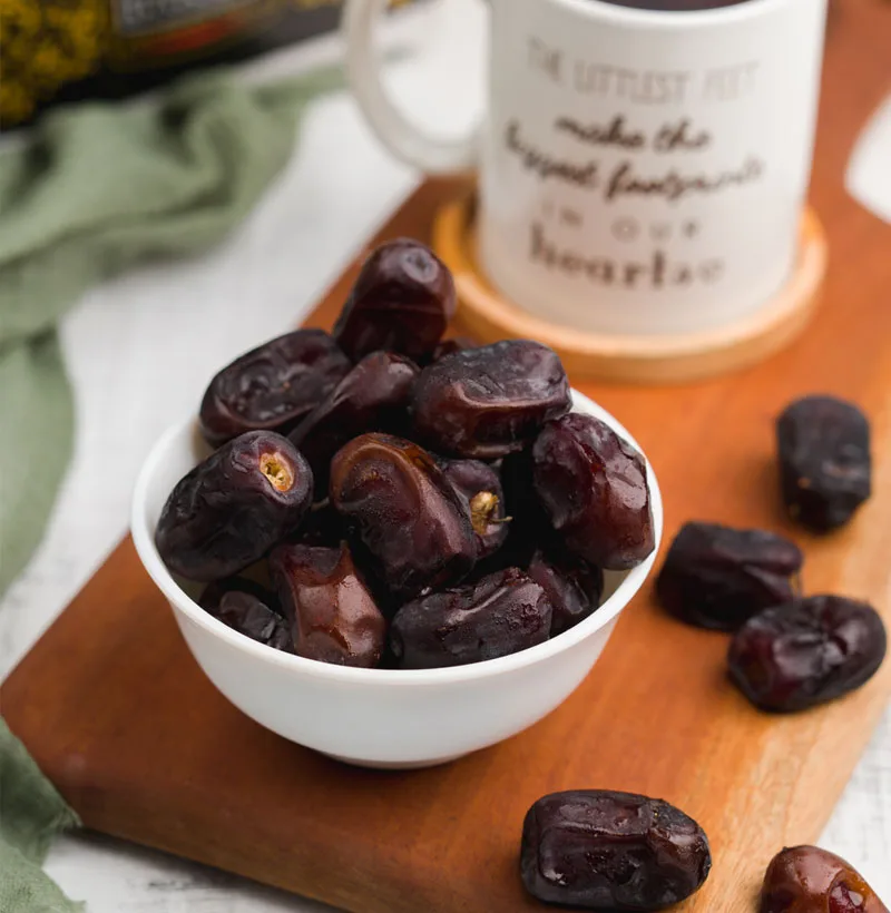 Rangkaian produk kurma dari berbagai merek naungan SMJL